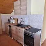 Lilian Apartmanhaz