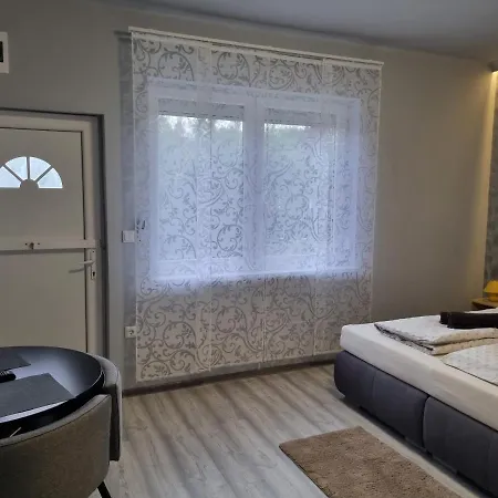 Daire Lilian Apartmanhaz Siofok