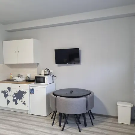 Lilian Apartmanhaz * Siofok