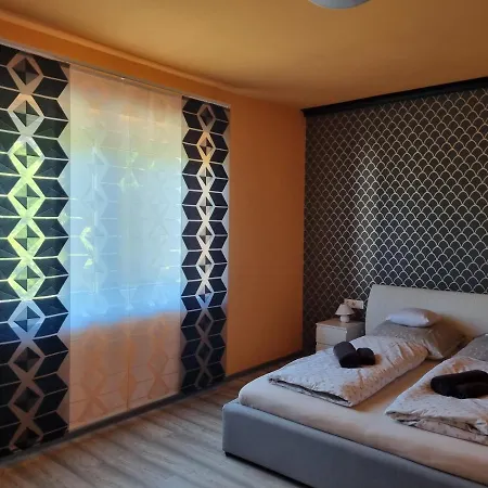 아파트 Lilian Apartmanhaz *