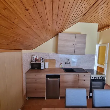 Daire Lilian Apartmanhaz Siofok