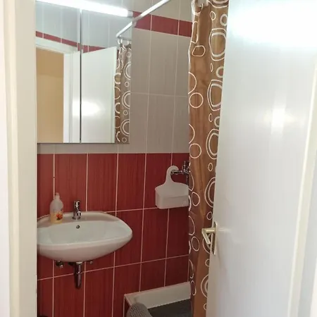 Lilian Apartmanhaz Daire