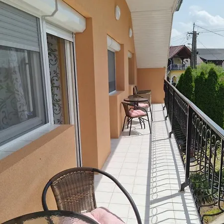 Apartament Lilian Apartmanhaz